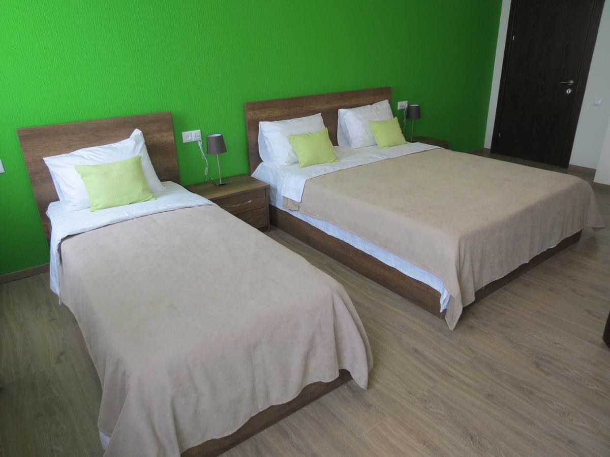 Your Home Hotel Tbilisi Buitenkant foto